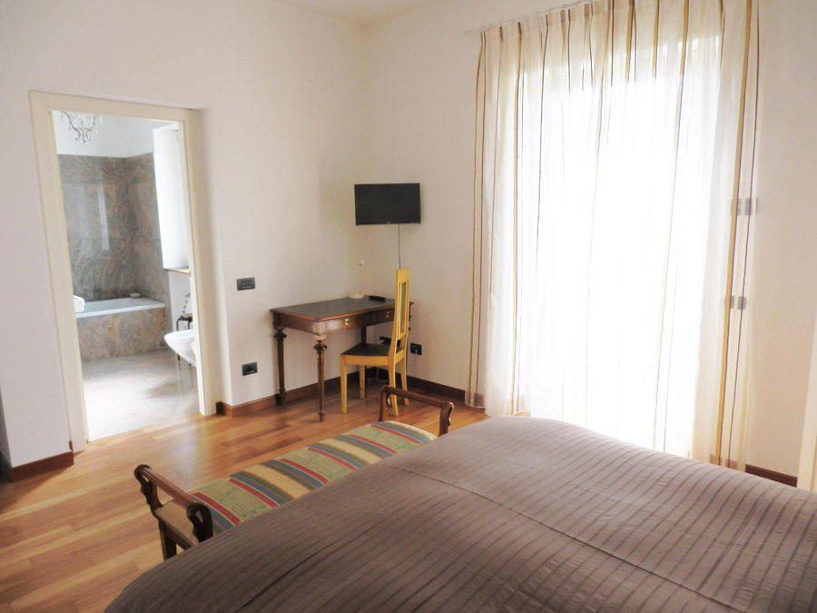 Villa Emilia Castronno Phòng bức ảnh